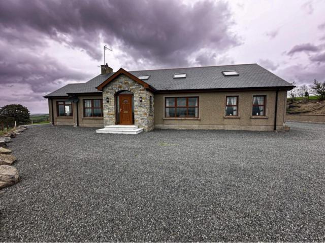Вилла Hillhead Country Retreat Каслуэллан Экстерьер фото