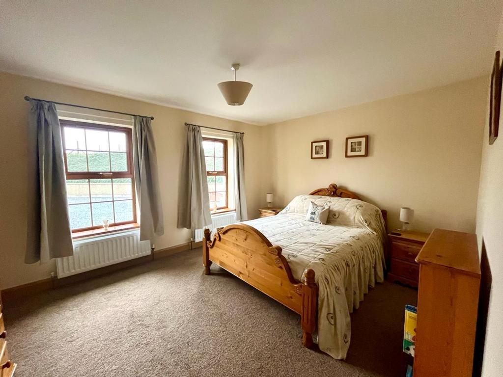 Вилла Hillhead Country Retreat Каслуэллан Экстерьер фото